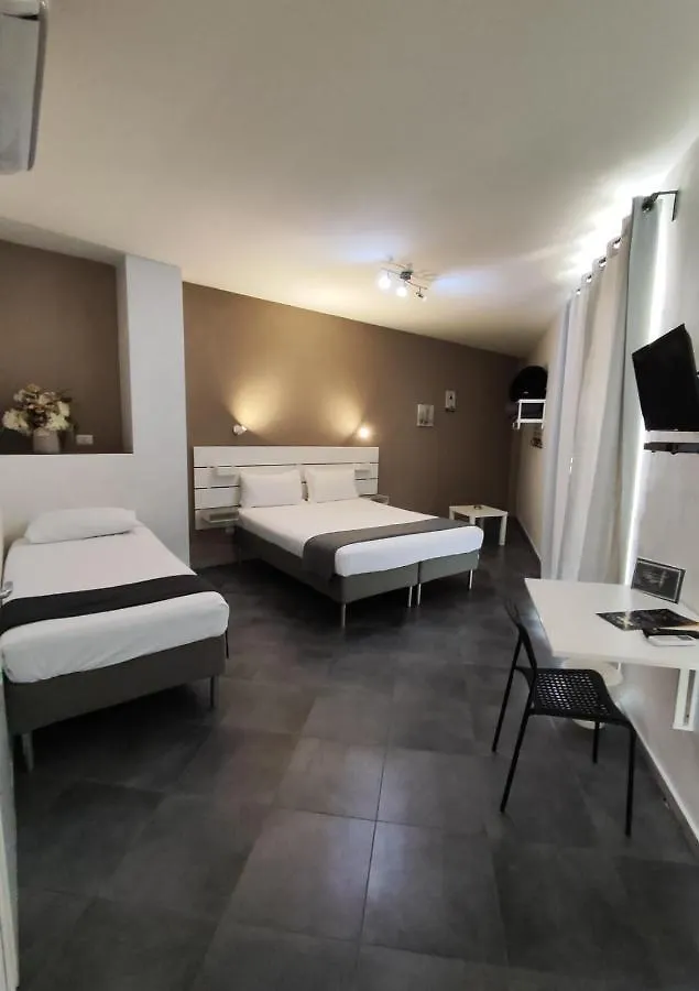Living Bed & Breakfast Casoria Italy