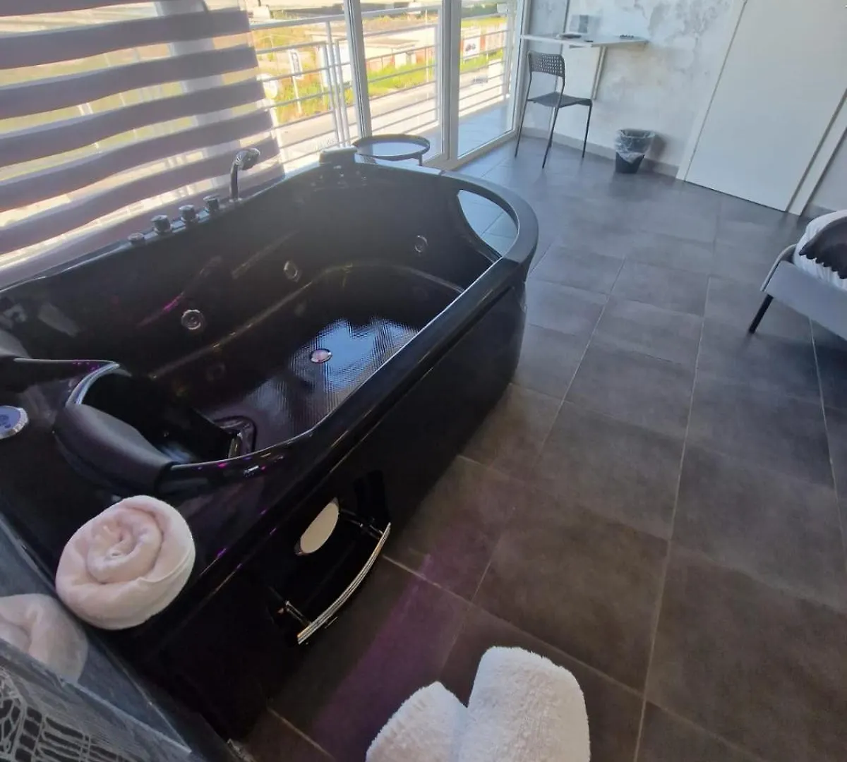Living Bed & Breakfast Casoria Italy